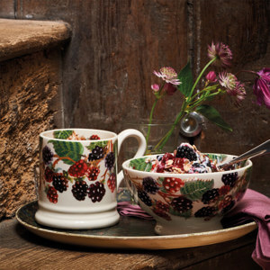 Emma Bridgewater Blackberry French Bowl